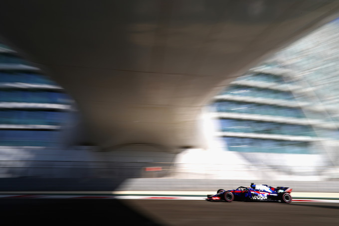 【FP1結果】トロロッソ・ホンダは白煙･･･F1復帰のクビサ登場／F1最終戦アブダビGP