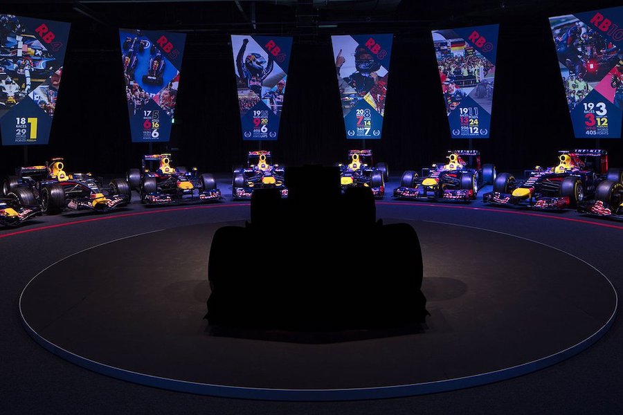 【F1新車発表日：最新リスト】レッドブルの新車発表日が明らかに！ホンダと勝利を目指す