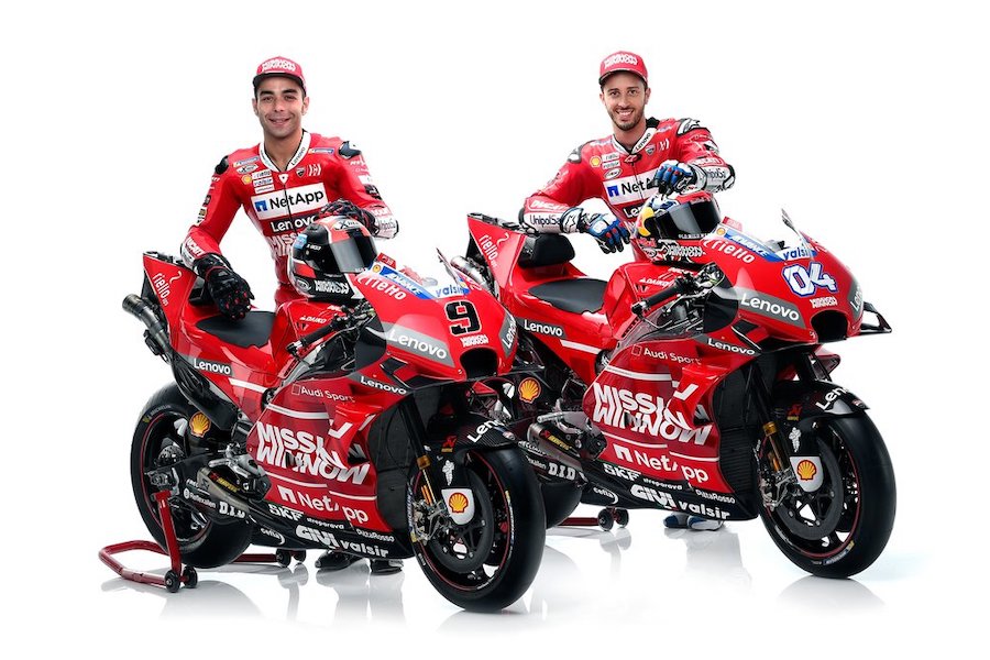 フェラーリの2019年カラーはもっと濃い赤に？