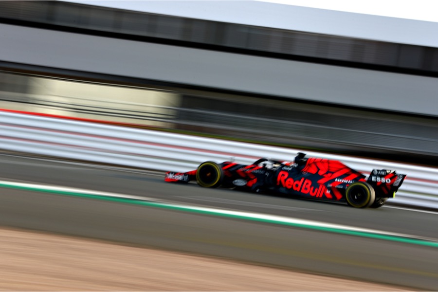 【動画：F1初走行】レッドブル・ホンダ、2019年の新車RB15の走行動画を公開