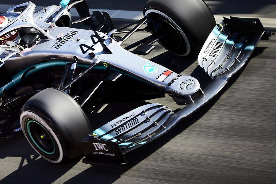 ベッテル「メルセデスの空力パーツ変更には驚いた」