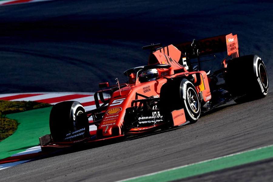 フェラーリは信頼性の問題を抱えているかもしれないと元F1ドライバー