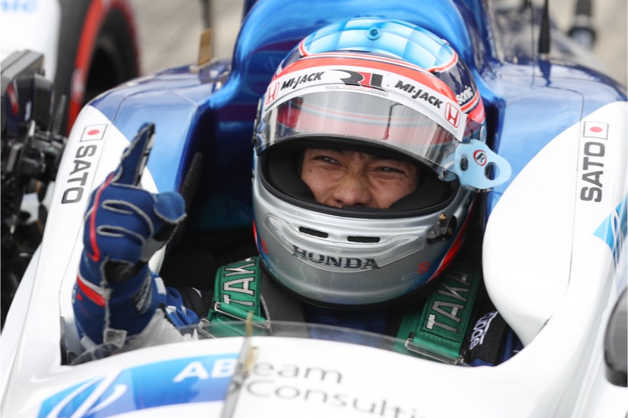 【インディ】佐藤琢磨、今季初・通算8回目のPP獲得！ホンダはトップ10に8台！