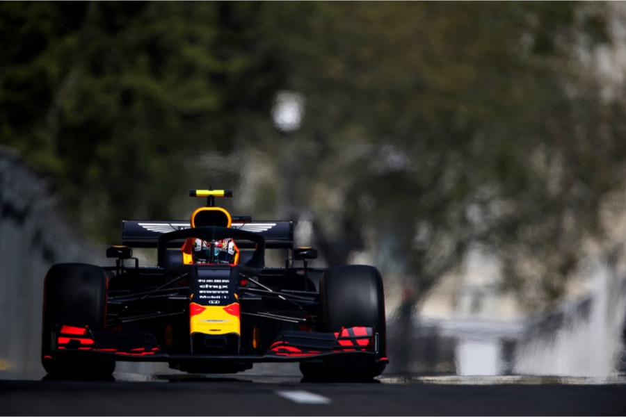 【予選Q1速報】ペナルティ確定のガスリー、意地のトップタイム！／F1アゼルバイジャンGP