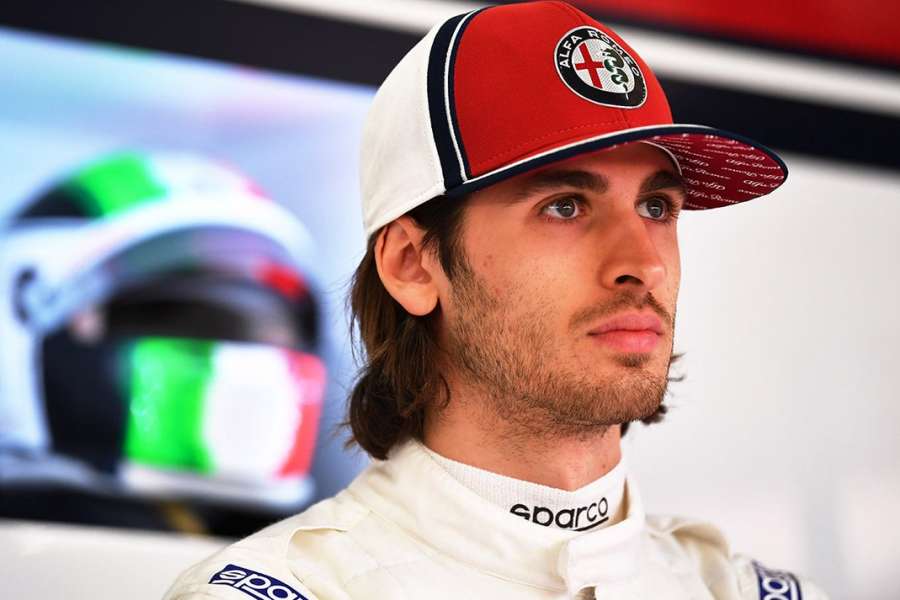 「ジョビナッツィはアルファロメオのシートを失うかもしれない」と元F1ドライバー