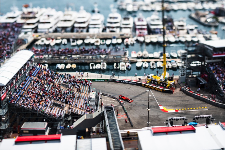 【決勝レース速報】激しく攻めるルクレールがパンクでセーフティカー導入／F1モナコGP