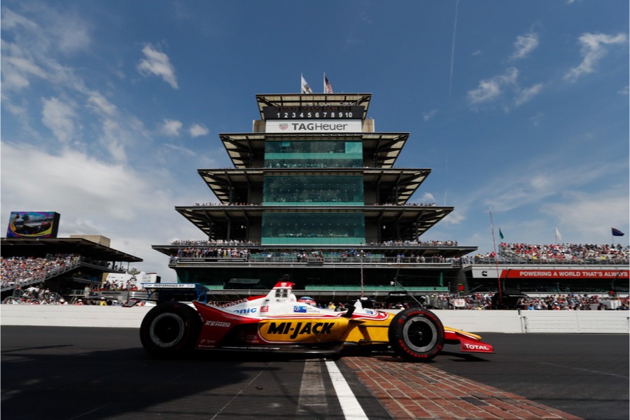 【TV再放送】NHK BS1でインディ500完全放送！佐藤琢磨の激走を見逃すな！終盤のバトルに注目