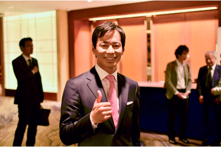 元F1ドライバー山本左近、東京都内で総決起大会を開催　夏の参議院選挙に立候補