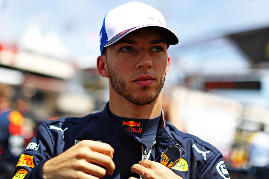 【レッドブル】フェルスタッペンの来季チームメート決定は「9月か10月」ガスリー残留のチャンスは？