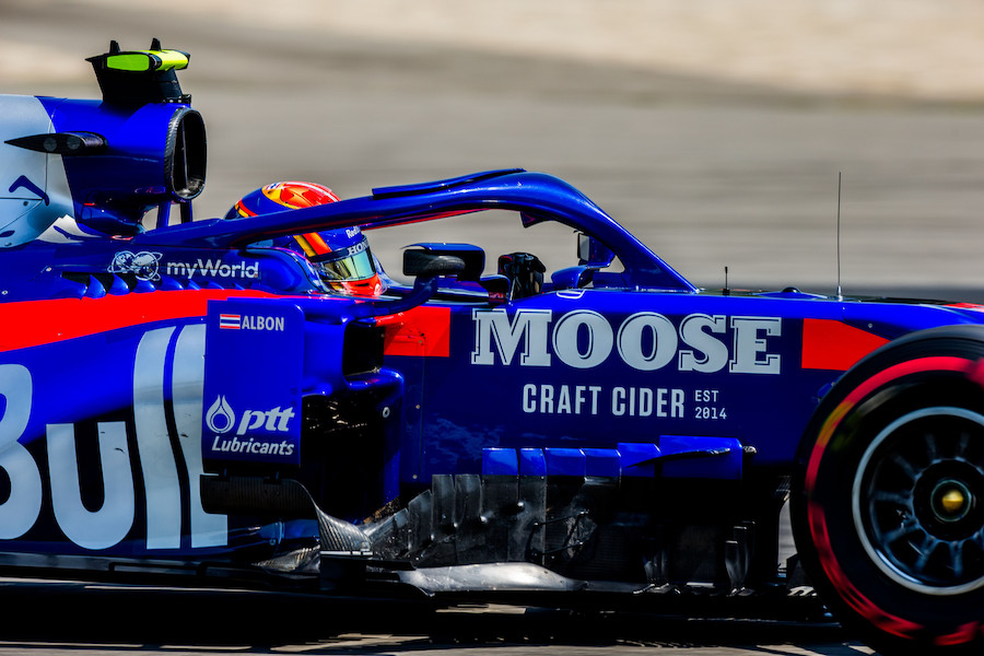 【トロロッソ・ホンダ】アルボン「過去一番の暑さ。顔にドライヤーを当てて走っている感覚だったよ！」