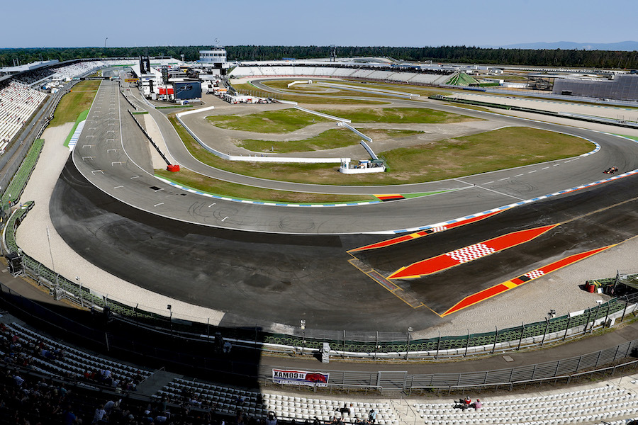 【ホンダF1】猛烈な暑さとガスリーのクラッシュ、難しい一日／F1ドイツGP初日レポート