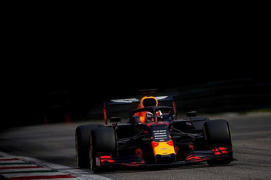 【FP3レポート】トップはベッテル！2番手レッドブル・ホンダも好ペースを維持／F1イタリアGP