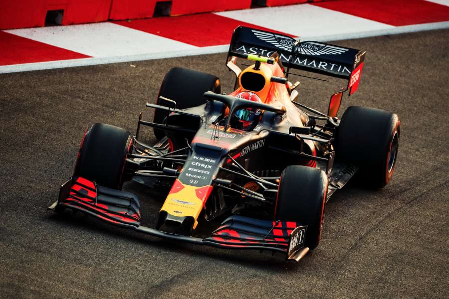 【FP3レポート】レッドブル・ホンダ、フェラーリとメルセデスに離される･･･トロロッソ・ホンダは白煙／F1シンガポールGP