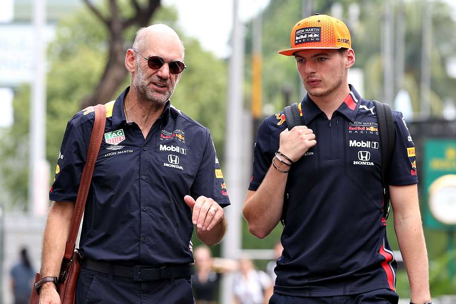 フェルスタッペン「エイドリアン・ニューウェイは今もF1に大きく関与している」