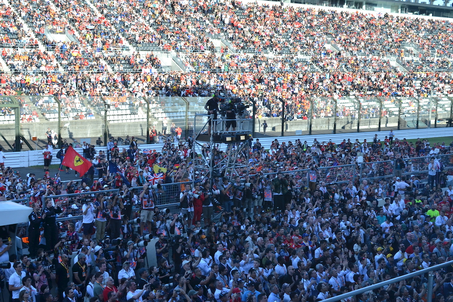 【F1日本GP】鈴鹿サーキット、決勝レース日の観客動員数を発表