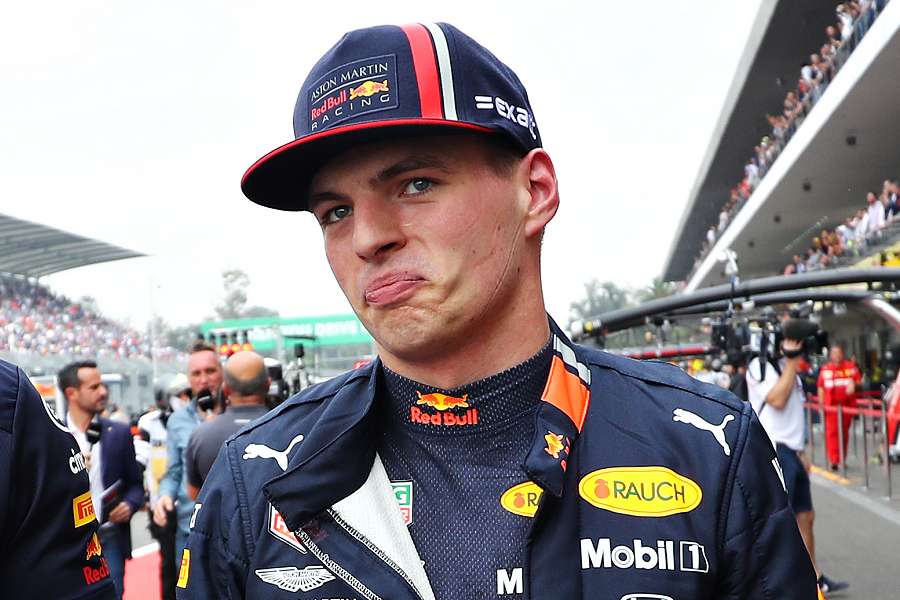 ハミルトンがフェルスタッペンの走りを批判「あいつは磁石だ」