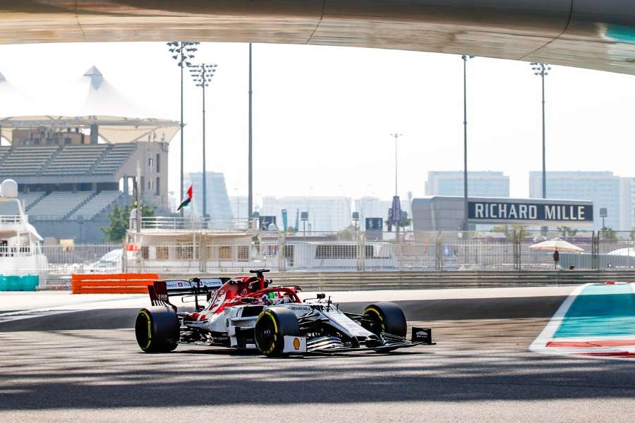 【ピレリ】2020年シーズンに使用するF1タイヤ決定に向けて“最終期限”を設定