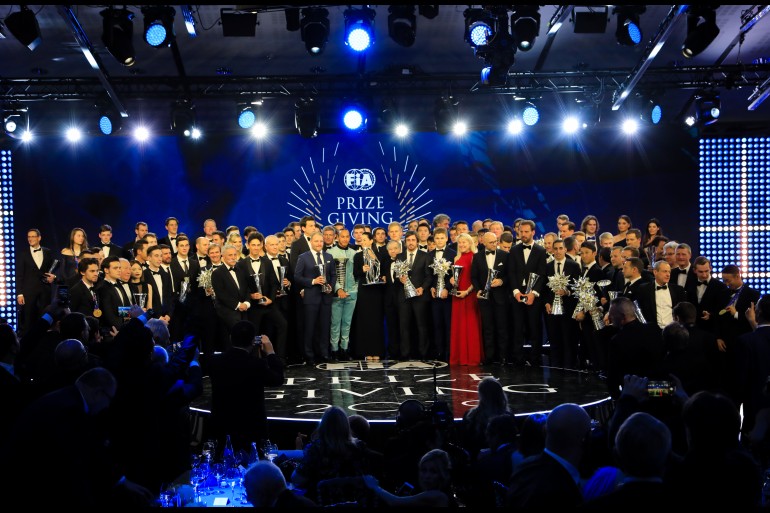 【画像：FIA】ルーブル美術館で年間表彰式を開催　F1はハミルトン、WRCはタナック、WECはアロンソ、ブエミ、中嶋一貴