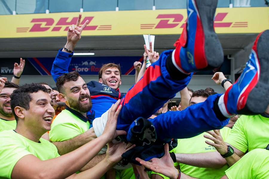 トロロッソ・ホンダの活躍を喜ぶチーム創設者「最大の驚きはガスリー」