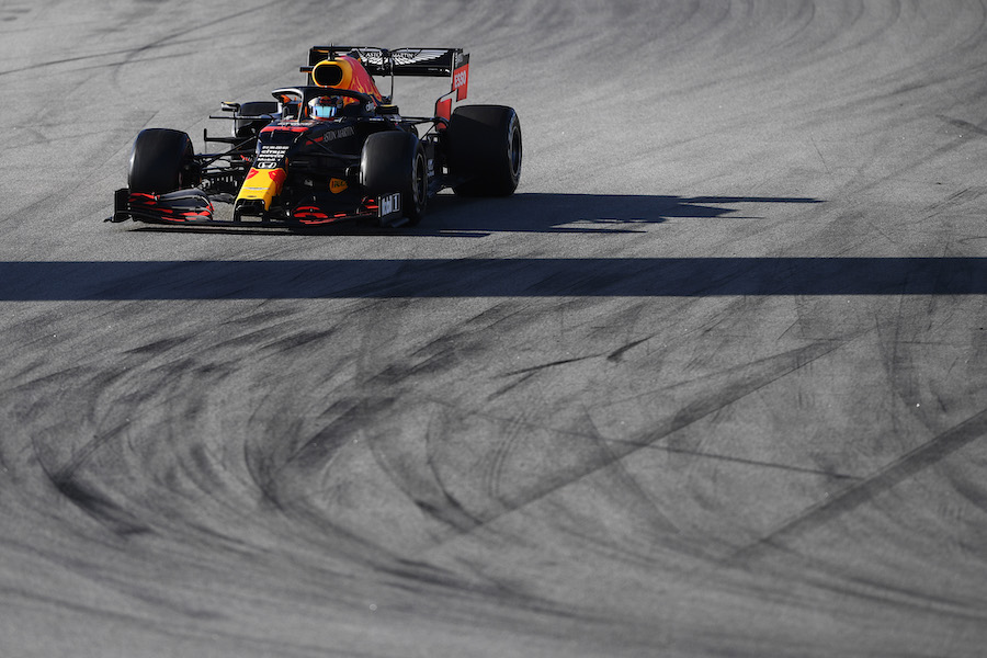 【F1テスト2・3日目午前レポート】ルノー、フェラーリ、メルセデスの差はわずか0.134秒　レッドブル・ホンダはグラベルに･･･