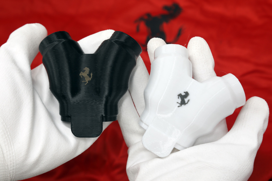 【動画】フェラーリ、医療従事者を支援「人工呼吸器バルブ」と「防護マスク用部品」の製造を開始