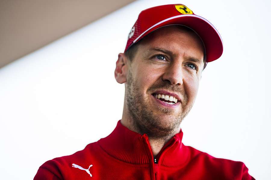 「ベッテルは外部の候補者に過ぎない」とメルセデスのボス