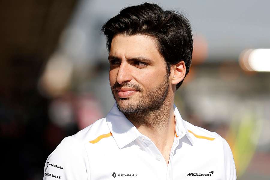 「カルロス・サインツはフェラーリにとっていい選択だ」とマーク・ウェバー