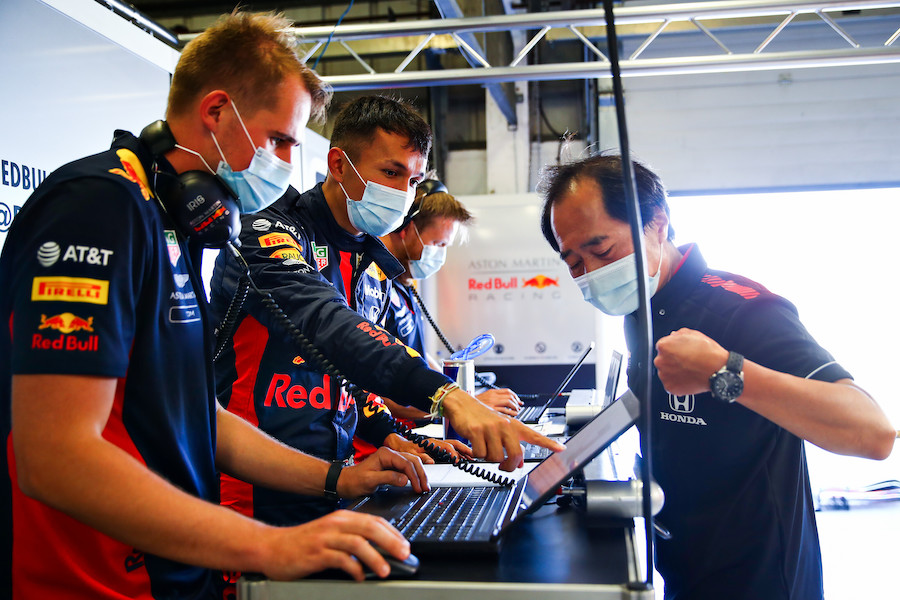 【ホンダF1】田辺TD「PUは4台ともに大きな問題なくスムーズな1日。セットアップを煮詰める」