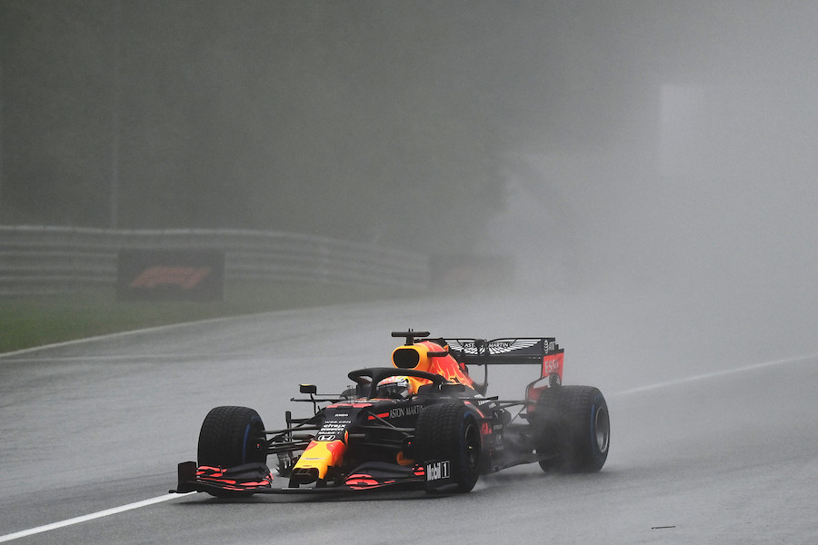 【予選Q3速報】フェルスタッペン、最終コーナーでスピン！惜しくもポールならず／F1第2戦シュタイアーマルクGP