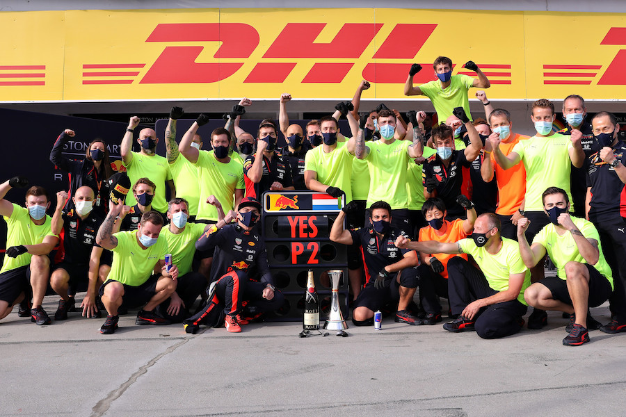 【レッドブル・ホンダ】フェルスタッペン「2位はメカニックに捧げる。今後もメルセデスに挑戦していく」／F1第3戦ハンガリーGP