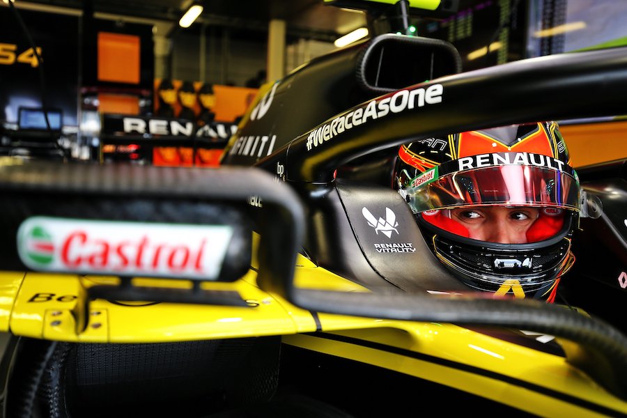 ルノーに居場所を探すオコン