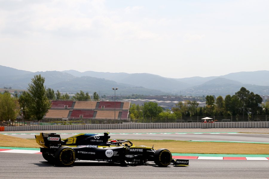 【FP3】危機一髪！オコンがクラッシュ！セッションは赤旗終了／F1スペインGP