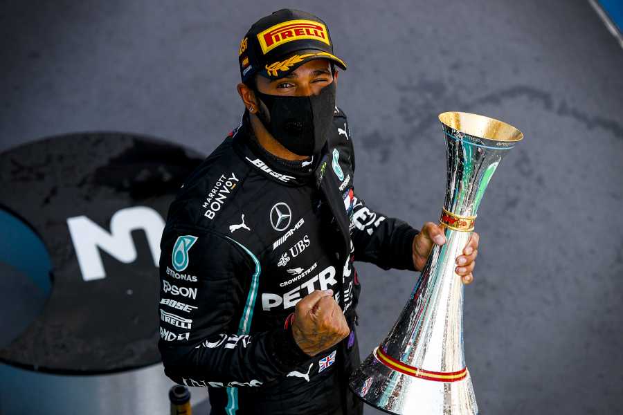 「ハミルトンのメルセデスF1マシンはシューマッハが手にしていたフェラーリF1マシンよりも上」とメルセデスの元レース責任者