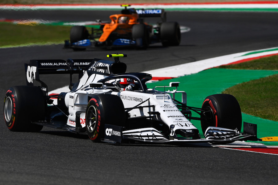 【FP1レポート】レッドブル・ホンダが0.048秒差の2番手！地元フェラーリが3番手、前回F1初優勝のガスリーは5番手／F1トスカーナGP