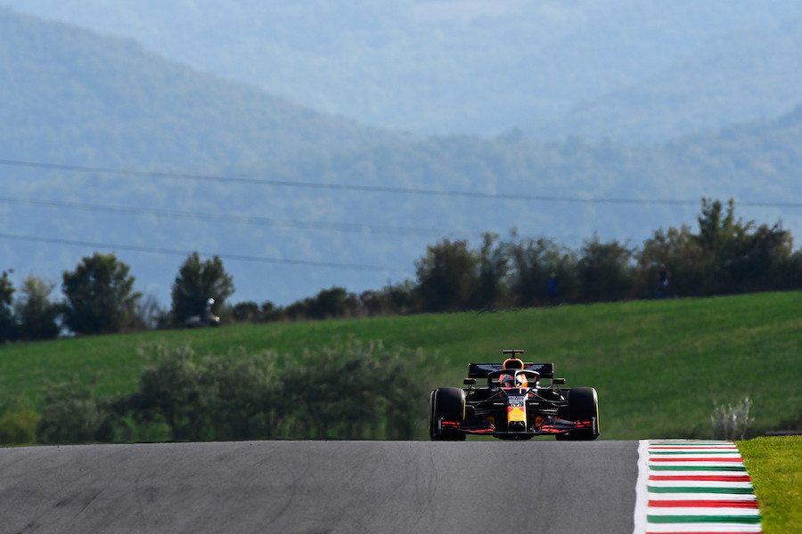 【ハイライト動画：FP2】レッドブル・ホンダがメルセデス勢に迫る！／F1トスカーナGP