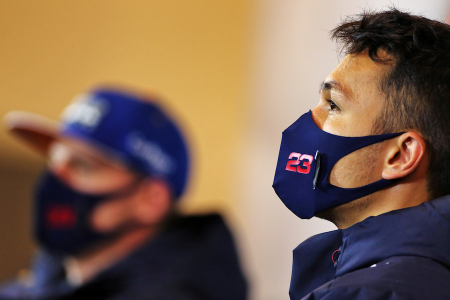 【レッドブル・ホンダF1】アルボン「レンタルカートで雨の中をスリックタイヤで走って楽しんだ。ホンダが去るのは悲しい」