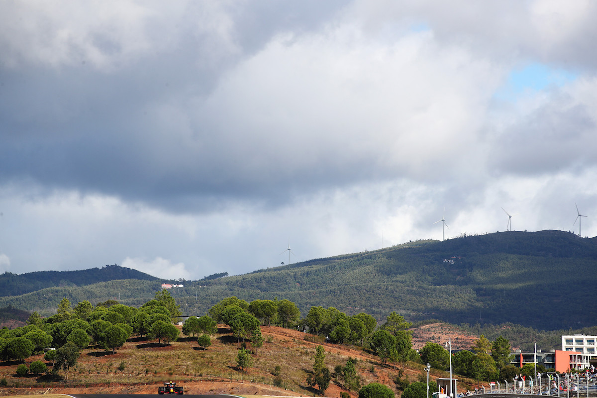 【ハイライト動画：FP1】フェルスタッペンはハードタイヤで3番手／F1ポルトガルGP