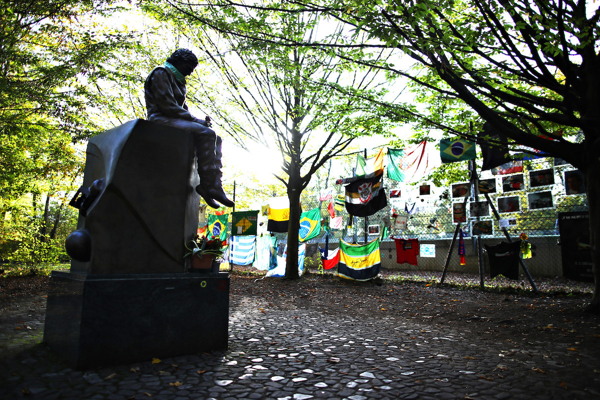 【ホンダF1】セナへの敬意を抱いて戦う。2006年サンマリノGPは予選でバトンが2番手、バリチェロが3番手を獲得。