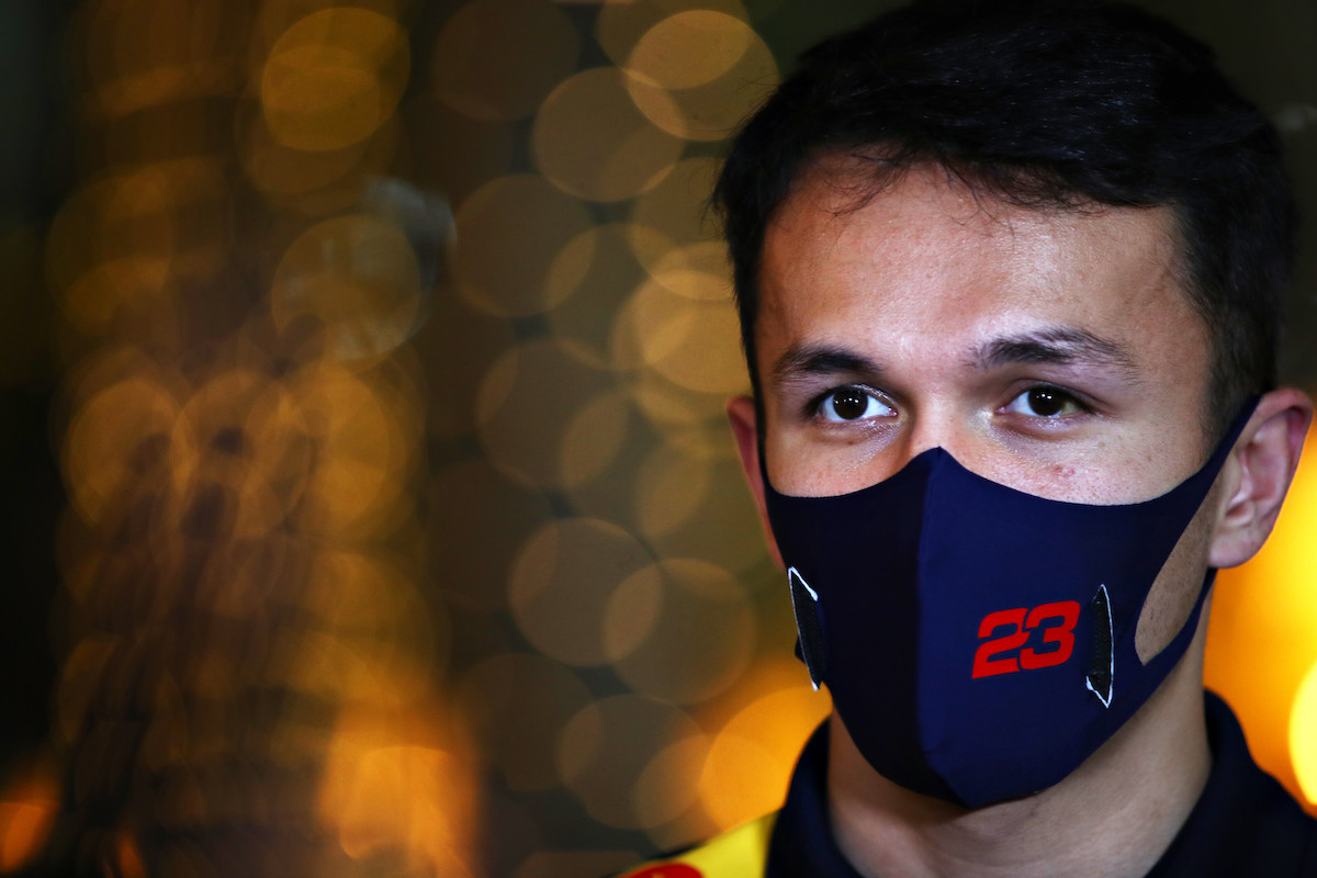 【レッドブル・ホンダ】アルボン「よりコントロールのしやすいクルマになって改善が進んでいる」