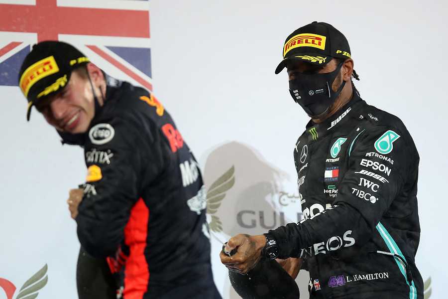 ハミルトンと“濃厚接触”があったフェルスタッペンの新型コロナ検査結果は陰性