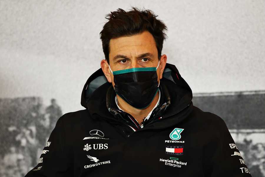 メルセデスF1チーム代表が予想「通常のシーズンに戻るのは夏が過ぎてから」