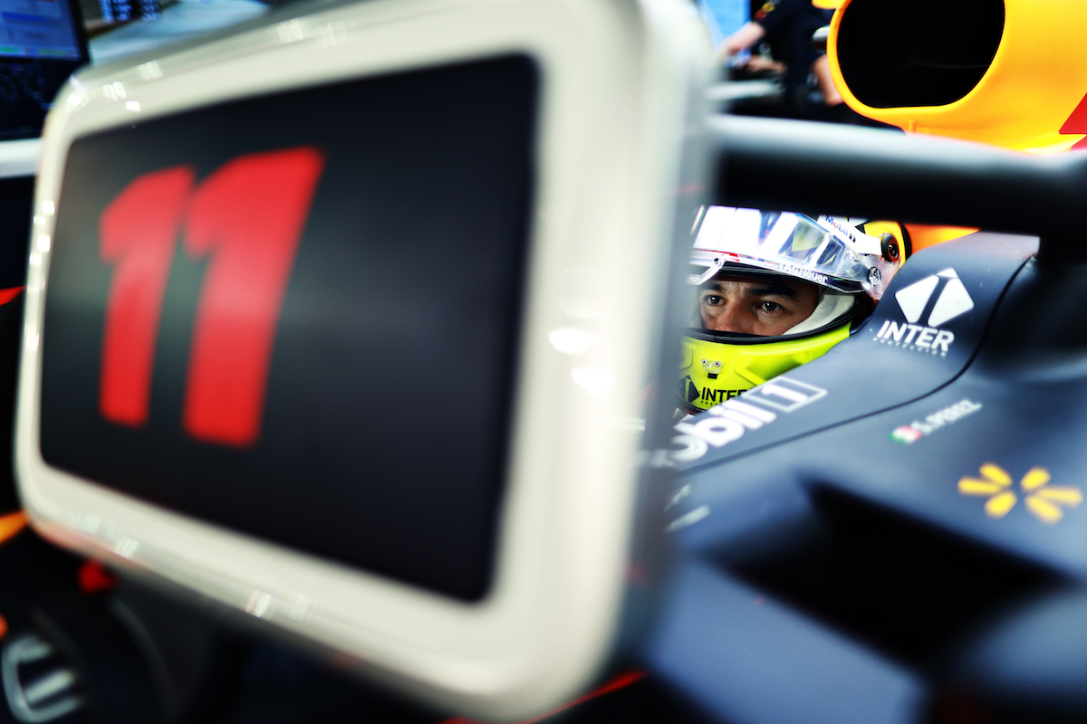 【レッドブル・ホンダ】ペレスは走り足りない？「僕らにはいいマシンがあるけど開幕戦より最終戦でのポジションが重要だ」