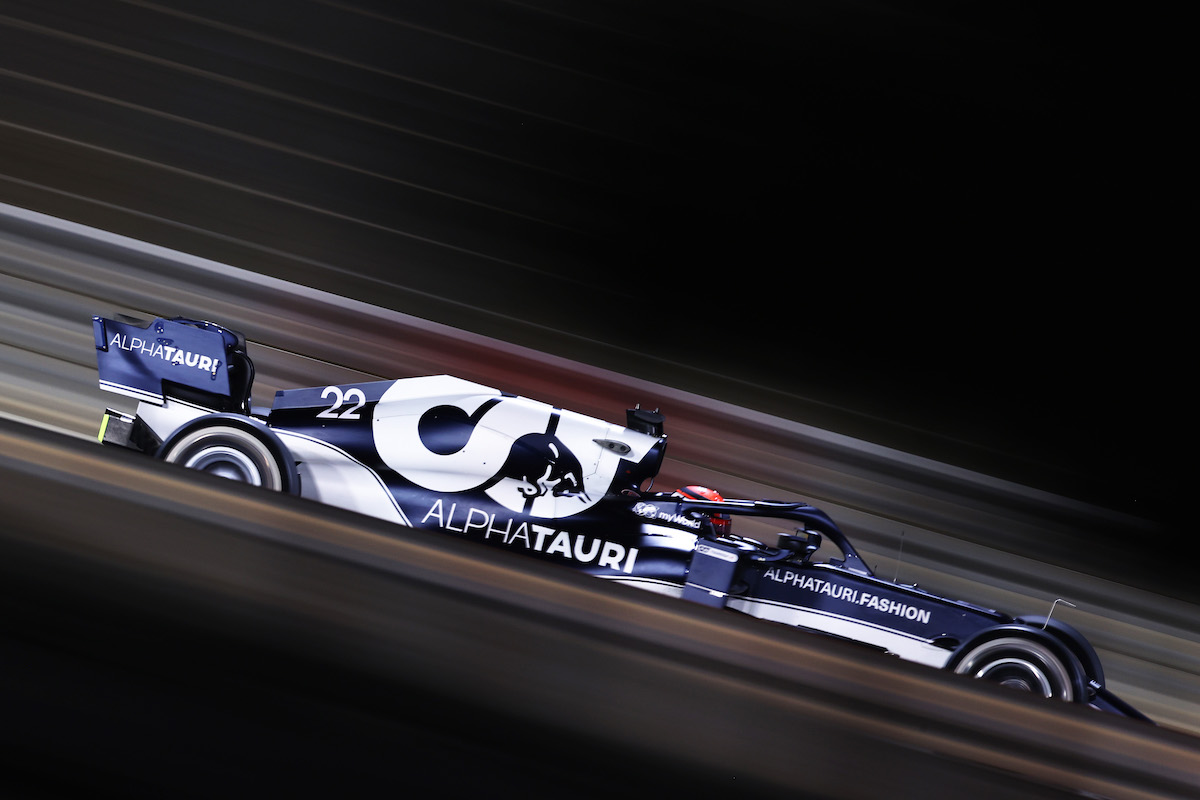 【決勝順位】角田9位！日本人初F1デビュー戦ポイント獲得！優勝争いは最終周まで激しいバトル！／F1開幕戦バーレーンGP