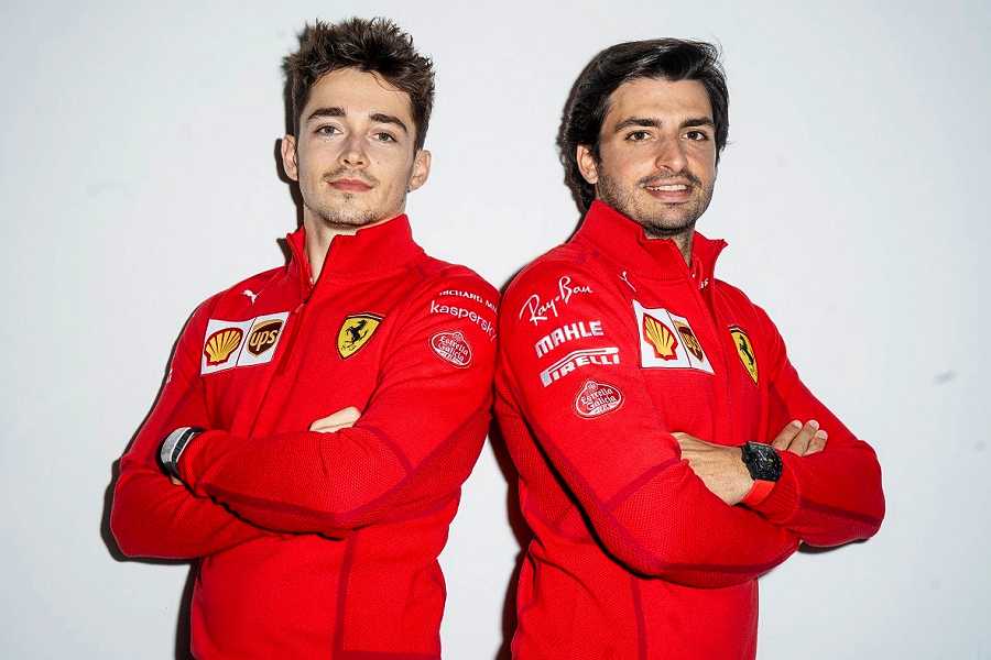 フェラーリは現在の2人のドライバーをずっとキープしていくだろうとマーク・ウェバー