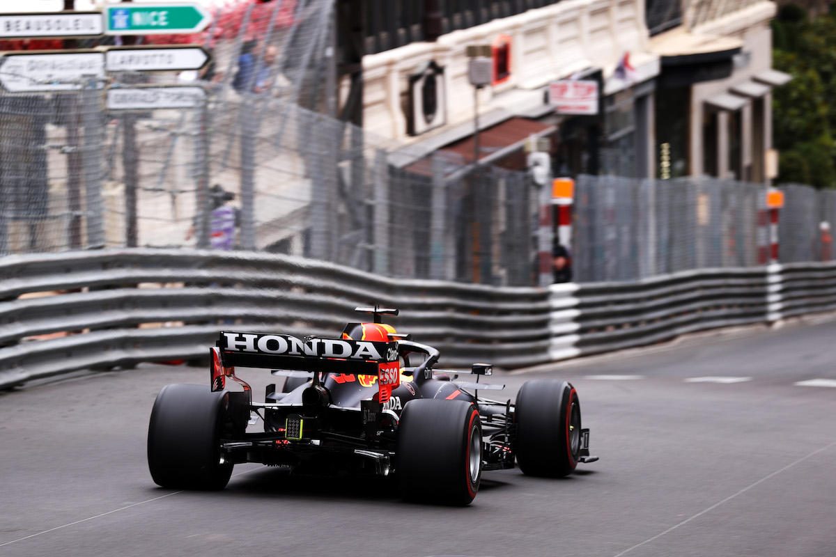 【予選Q3】ポールポジションを獲得したルクレールがクラッシュで赤旗終了！フェルスタッペンは2番手、ハミルトン7番手／F1モナコGP