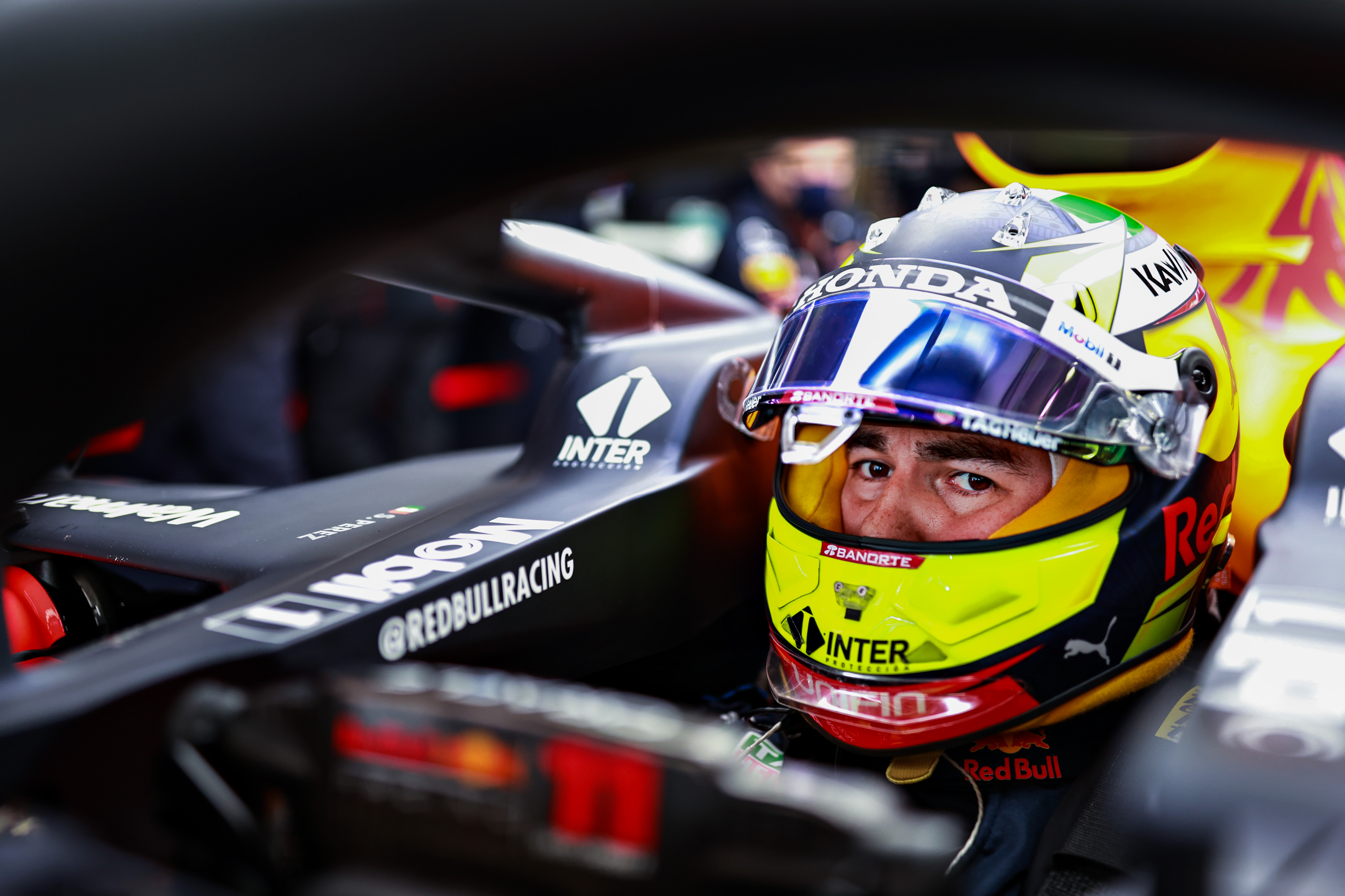 【レッドブル・ホンダ】ペレス「明日はポールポジション争いに絡みたい」／F1第3戦ポルトガルGP