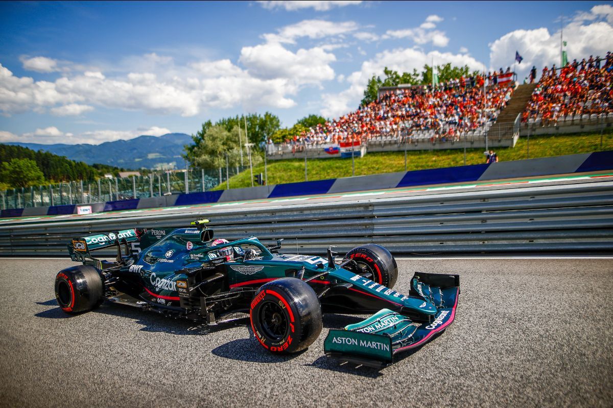 【アストンマーティン】ベッテル「避けるのは困難だった。アロンソには申し訳ない」／F1オーストリアGP予選