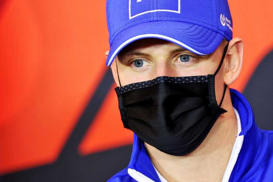 ミック・シューマッハのアルファロメオ移籍は「噂に過ぎない」とハースのボス