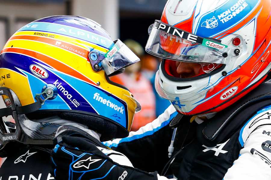 エステバン・オコン「アロンソは評判とは全く違う素晴らしいドライバーだ」