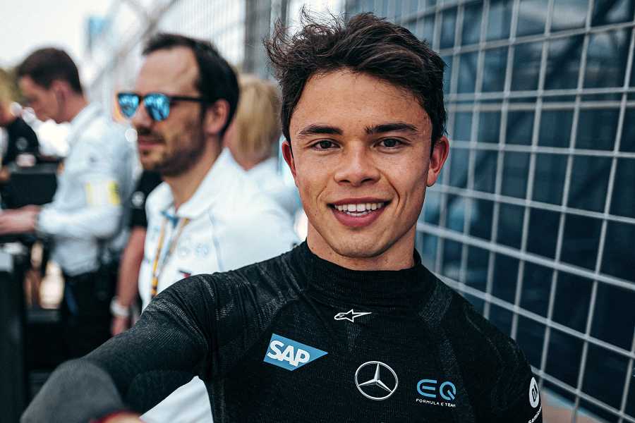 F1昇格を視野に入れるフォーミュラEチャンピオンのニック・デ・フリース